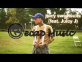 Miniature de la vidéo de la chanson Juicy Sweatsuits