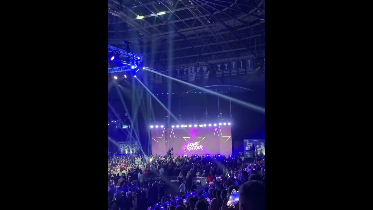 Lewis Crocker ring walk vs paddy Donovan @SSEArenaBelfast #crockervsdonovan #irishboxing #boxing