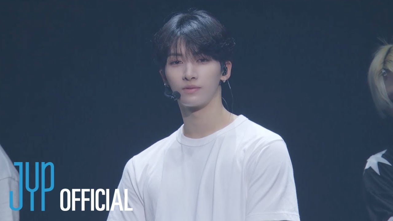 NEXZ LIVE TOUR 2025 “One Bite” in 日本武道館』 Document Movie