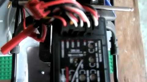 V400d02 brushless motor and metal gear servo mods