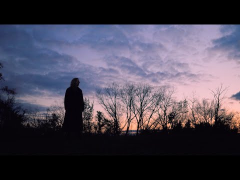 Guarda Your Words (Official Video) su YouTube Guarda Your Words (Official Video) su YouTube