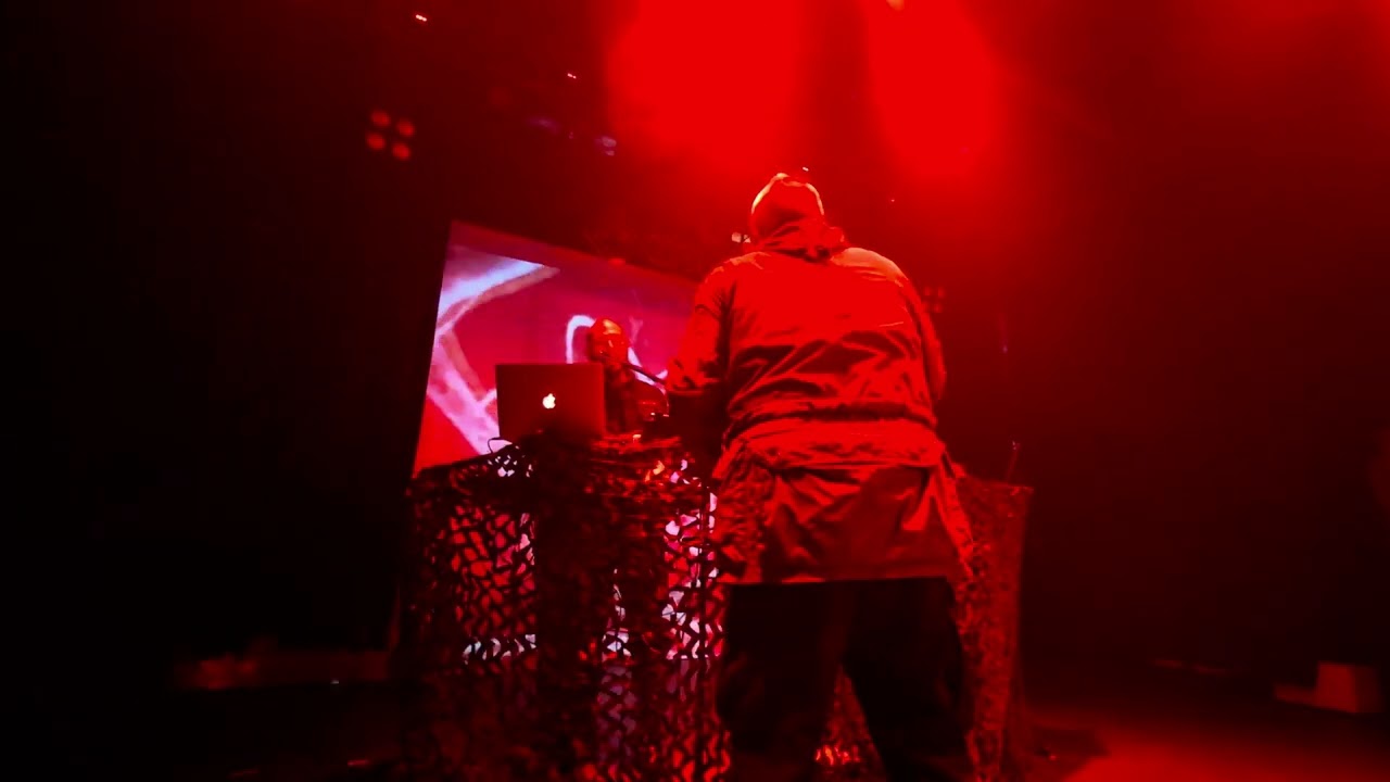 Nachtmahr - Beweg dich / NOCTURNA 2025. Barcelona.