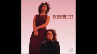 Wendy and Lisa - Waterfall - 1987