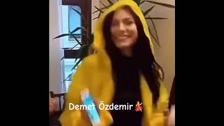 Demet Özdemir Dans Ederken Kendinden Geçti