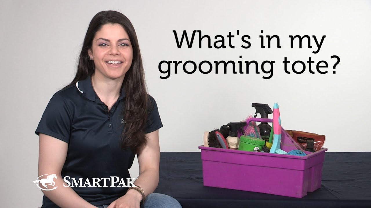 What's in my grooming tote? - SmartPaker Courtney