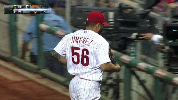 PIT@PHI: Jimenez induces inning-ending double play