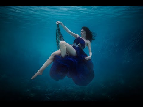 Underwater Photo Manipulation - Photoshop Tutorial By Dheny Patungka