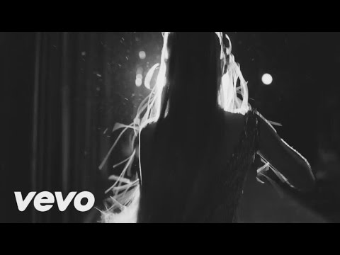 ariana-grande---everyday-ft.-future-(official-music-video)