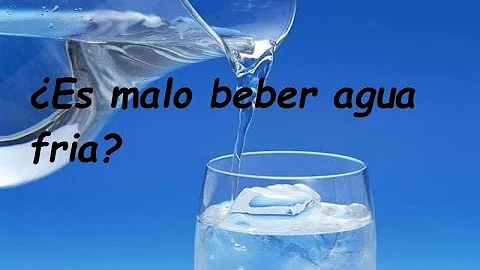 ¿Hay que hidratarse con agua fría o caliente?