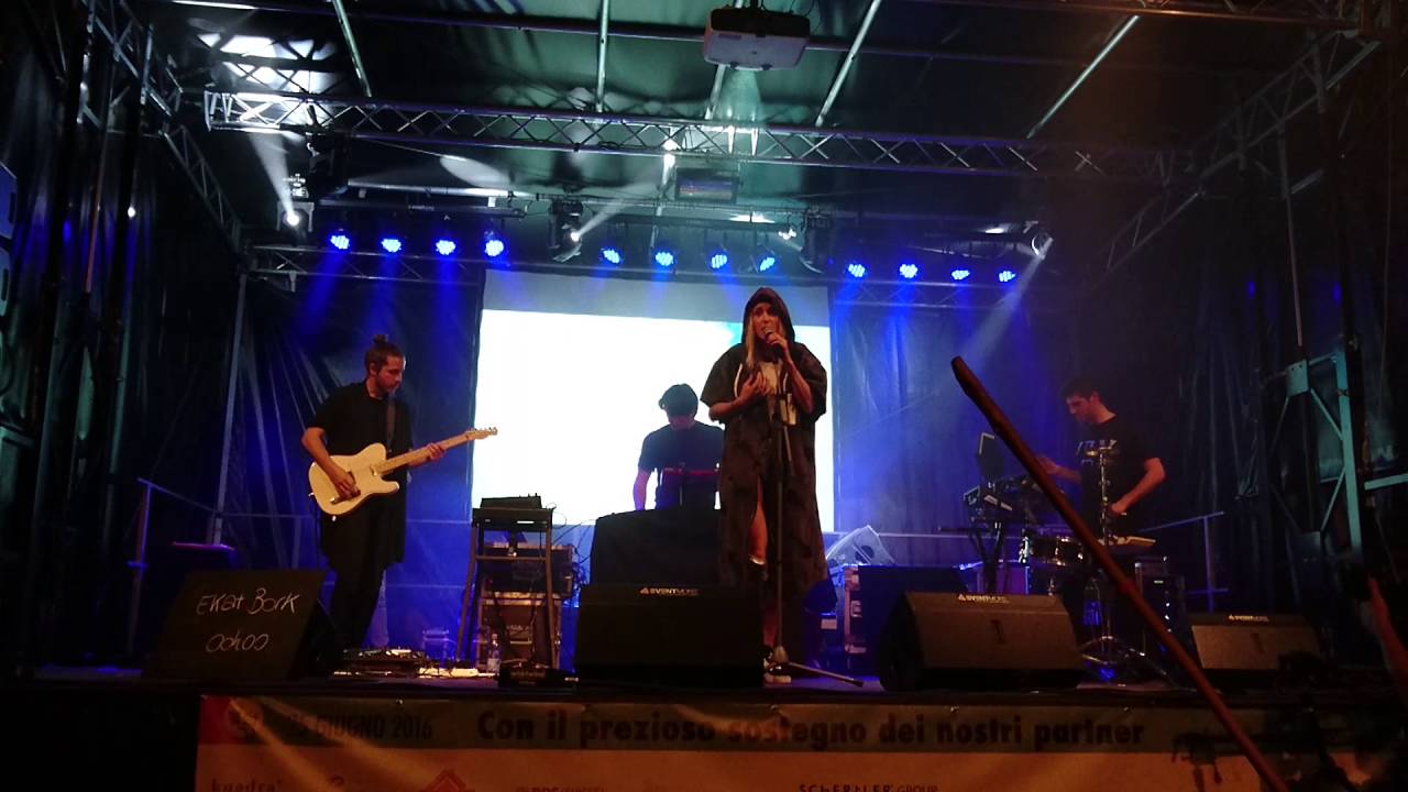 camera iphone 8 plus apk Ekat Bork - Festa della musica Mendrisio 2016