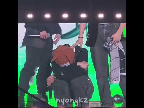 Stray Kids Crying So Hard At The Concert
