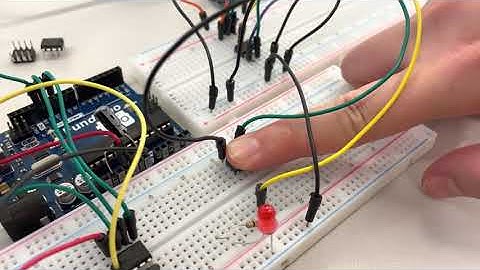 ATTiny85 programming button toggle led