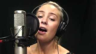 Chords for Nella Fantasia - Chantelle Marie King