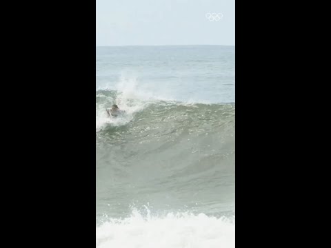 🇪🇸 Spain's Janire Etxabarri surfs to GOLD at the 2025 ISA World Surfing Games El Salvador!
