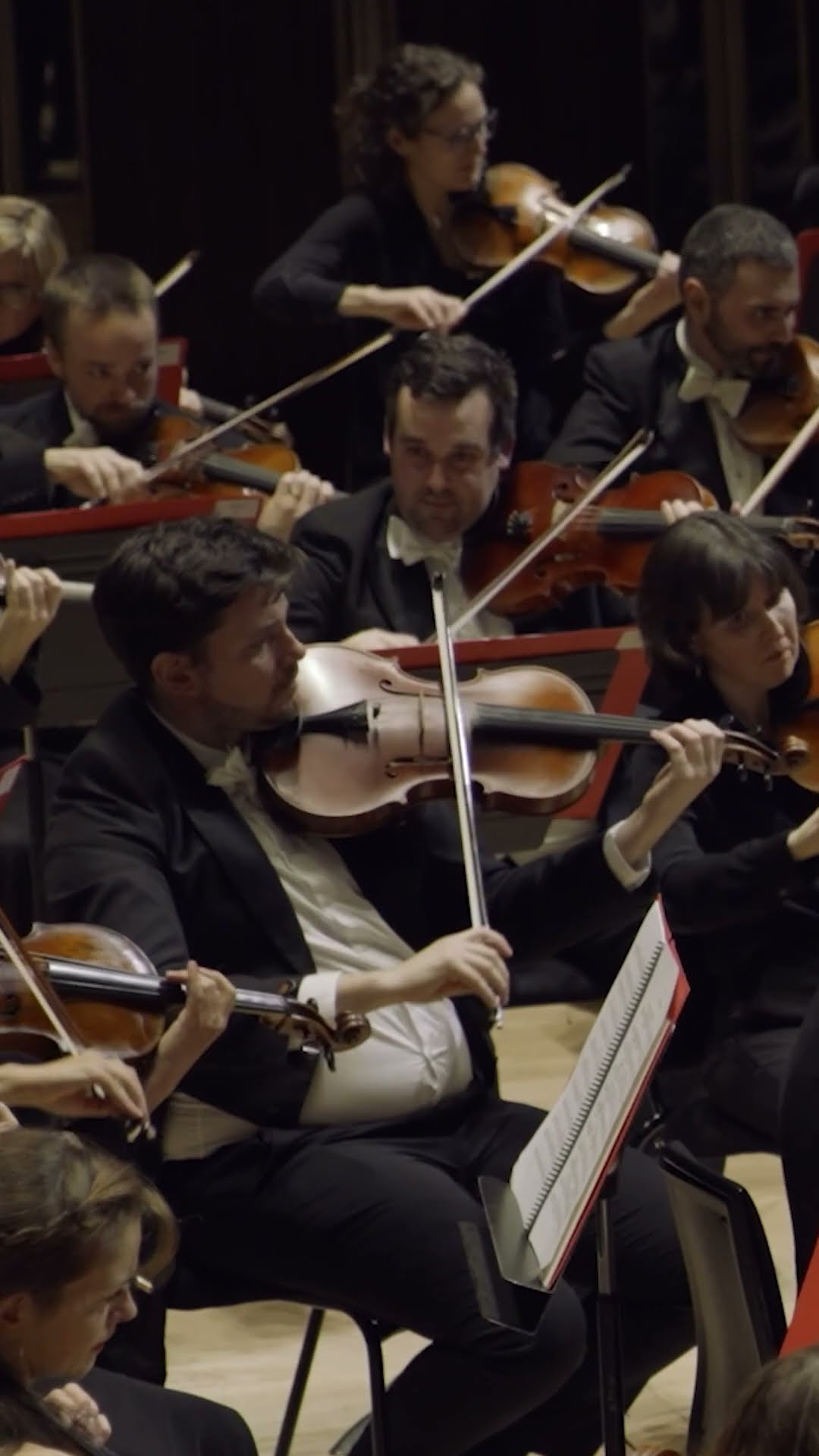 97-year-old Herbert Blomstedt conducts Mahler 9 with the