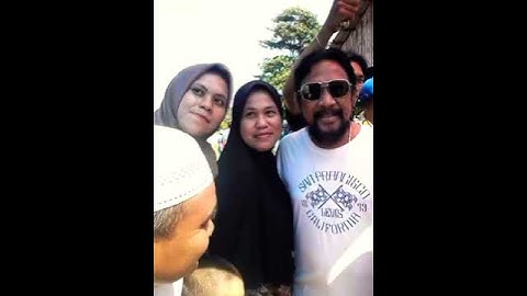 bang Jamal Mirdad syuting film When Love Calls From the Bottom of Borneo di desa Bati bati