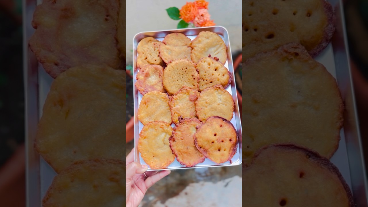 Ata aur Gud se banaya swadist Pua❤️ #shorts #ytshorts #puapitha #malpua #puarecipe