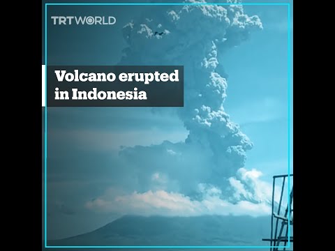 Indonesian volcano Mount Ili Lewotolok erupts