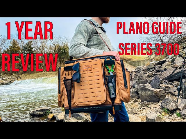 What's In My Tacklebox? ( Plano Guide Series 3700 ) 