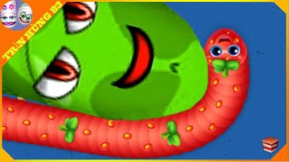 🐍 WORMATE ZONE.IO || Rắn Săn Mồi # BIGGEST SNAKE | Epic Worms Zone Best Gameplay | Trần Hùng 83 screenshot 4