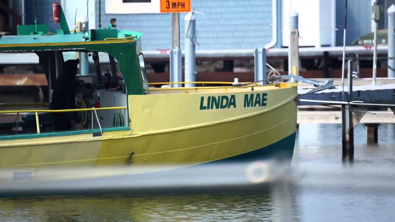 The Linda Mae and the Express return to Wildwood - YouTube