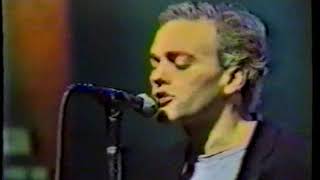 R.E.M. 1985-10-25 - ‘The Tube’, Newcastle, England (&#39;Driver 8&#39; &amp; &#39;Can’t Get There From Here&#39;)