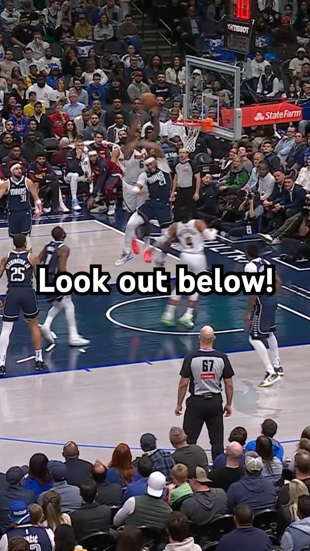 Westbrook ➡️ DeAndre for the SLAM