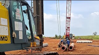 Janu pakubumi sedang live sekarang!