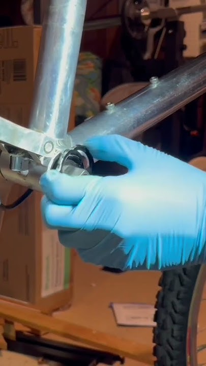 How To Replace Square Taper Bottom Bracket How to remove a square tapered bottom bracket #MTB #bottombracket - YouTube