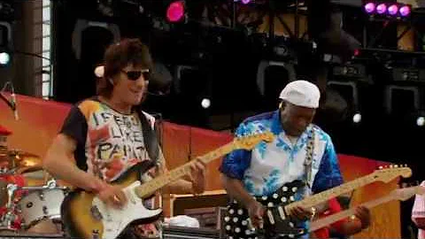 Buddy Guy with Jonny Lang & Ronnie Wood - Miss You (Crossroads Guitar Festival 2010)