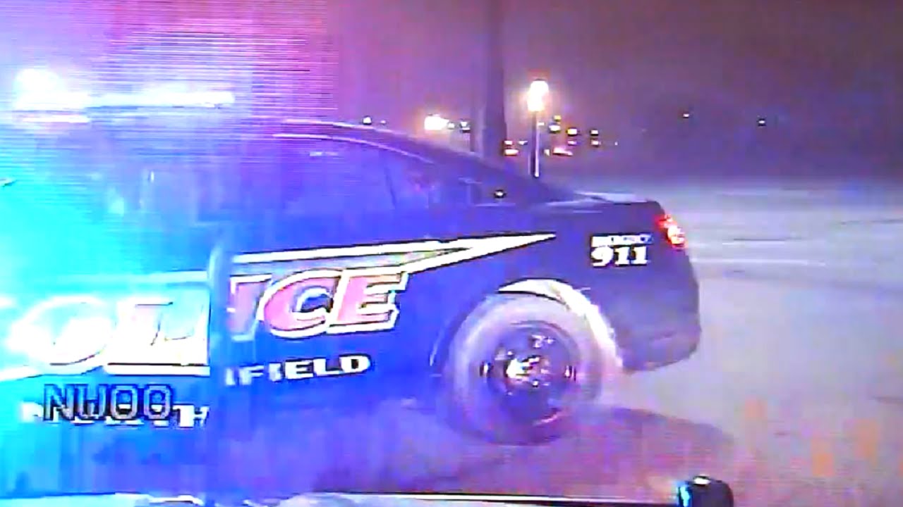 liveleak piquero se rompe la cara LiveLeak - Walmart Shoplifter Tries To Steal Cop Car