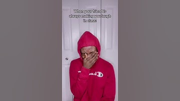 Als je vriend je altijd aan het lachen maakt in de klas 😂