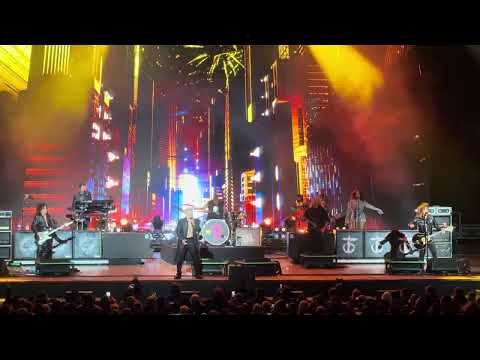 Billy Idol - Hot In The City (2025.05.23 Budweiser Stage, Toronto, Canada)