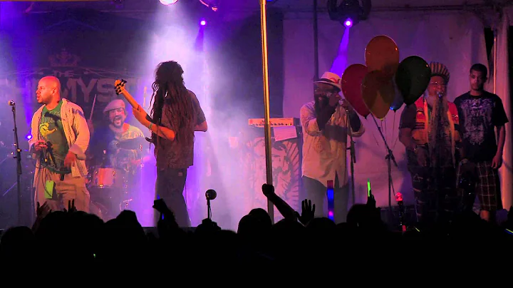 The Alchemystics- What we Need (Spread Hope) feat Denroy Morgan & Catalyst live