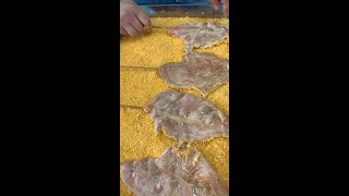Handmade large chicken leg production process, accurate to the gram