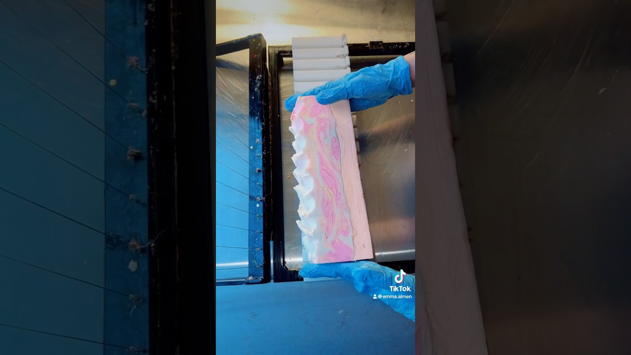 Cutting SOUTHERN PEACH Soap 🍑 