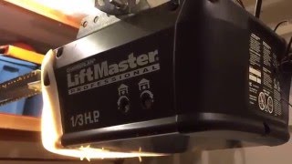 Chamberlain Lift Master. Garage Door opener will not close. Makes a noise. How I Fixed It. 1/3 hp