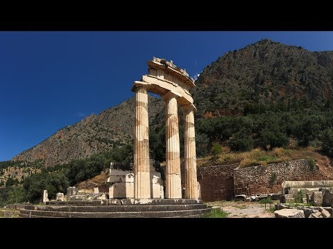 Road trip through Greece - Dion & Delphi - archaeological museum and site