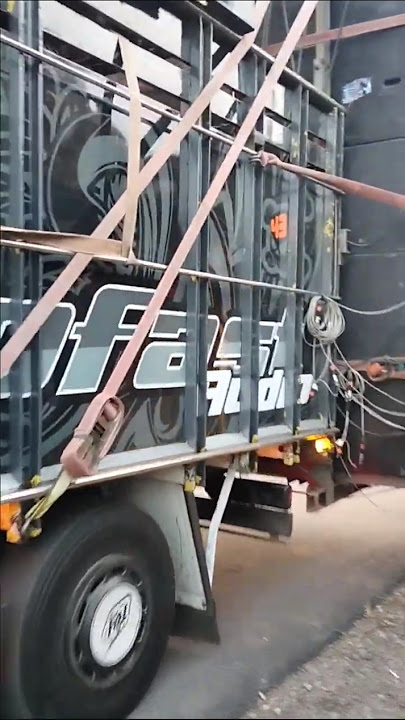 Download lagu BOFAST AUDIO BANYUWANGI ikut trend #dj #soundkarnaval #soundsystem