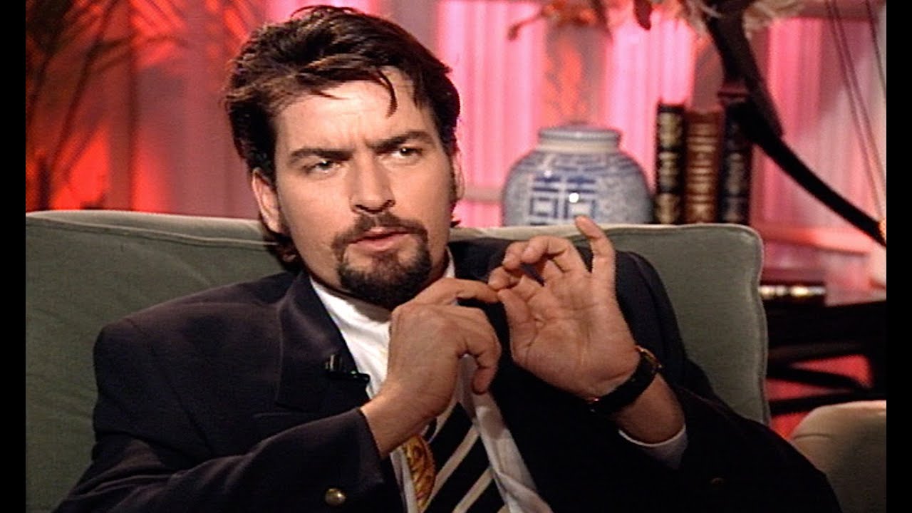 Перемотка: Чарли Шин — о неожиданном эффекте камео Ферриса Бьюллера, пренебрежении «Оскаром» и св...