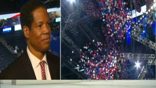 Romney officially accepts GOP nomination