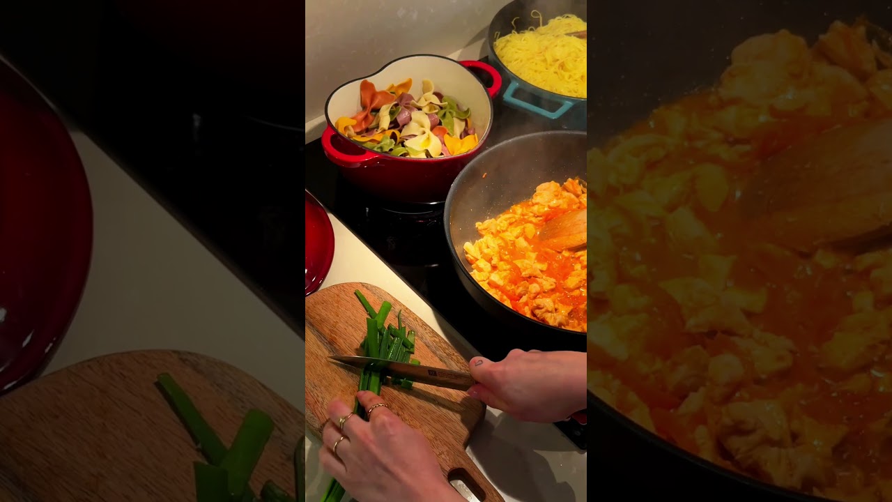 TAVUKLU NOODLE YAPİYORUZ! görünür markalar için reklam. #tavuk #noodle #tarif #shortvlog #food TAVUKLU NOODLE YAPİYORUZ! görünür markalar için reklam. #tavuk #noodle #tarif #shortvlog #food