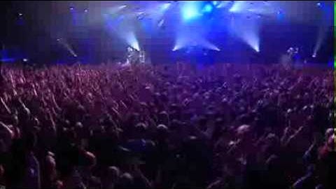 Alter Bridge Open Your Eyes (Live Wembley).