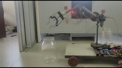 Garbage Collection Robot Using Wireless Communication Technology