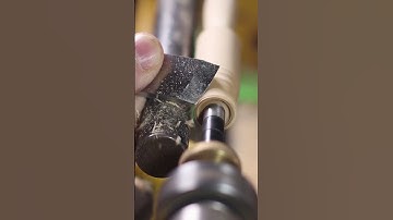How to turn a wooden pen on the lathe