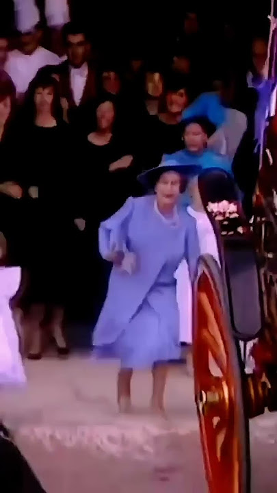 She might be a queen but she is still a grandmother. #shorts #queenelizabeth