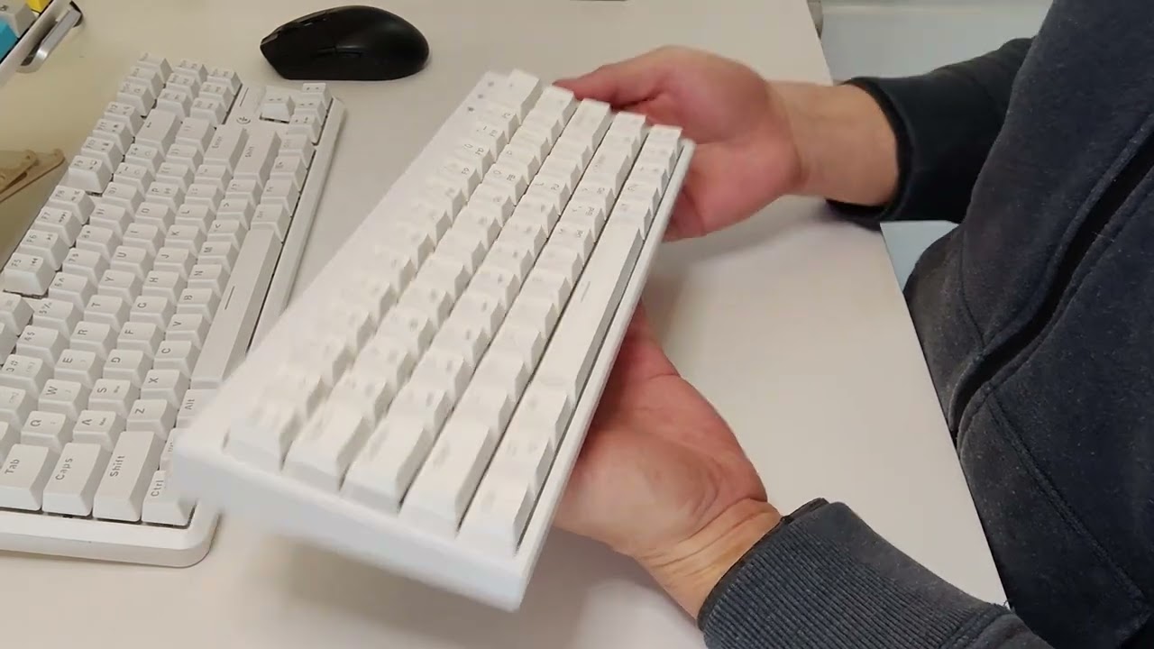 Keyboard Review: Ractous RTK63B (Cherry MX Red) 