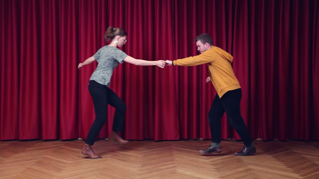 Lindy Hop w/ Valentina & Clément  - Groove Walk