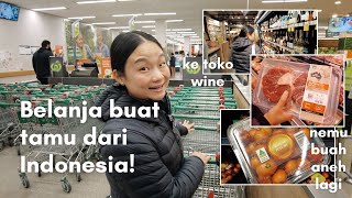 Belanja malam buat masakkin tamu damai banget, lanjut ke toko wine yuk!