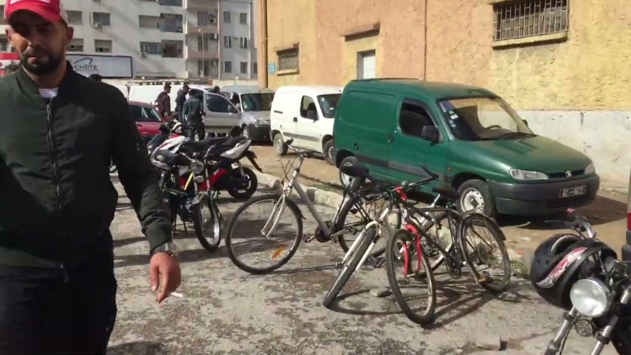 سوق المنصف باي تونس / سوق الدراجات النارية